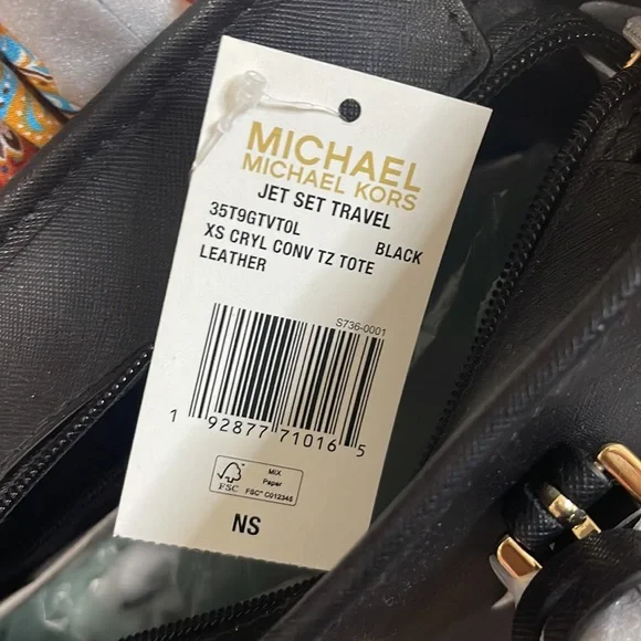 ‼️Authentic Michael Kors - Picture 4 of 4